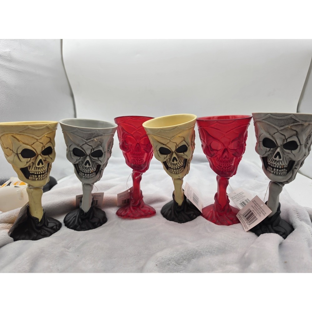 Vtg Nos Skeleton Skull Plastic Rum Wine Goblet Drink Cup set Of 6